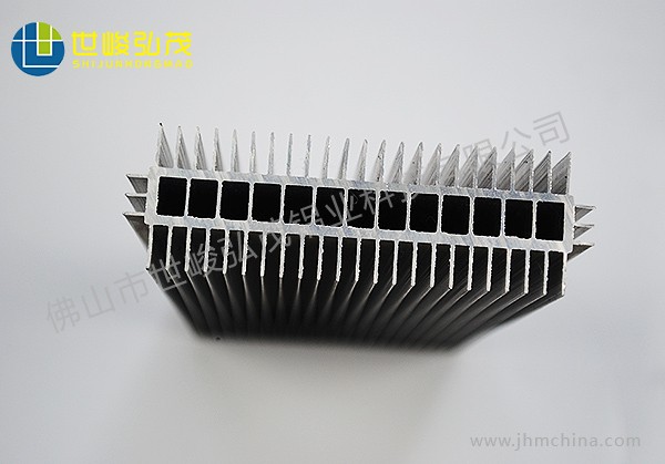 選擇鋁型材散熱器優(yōu)劣情況的判別辦法
