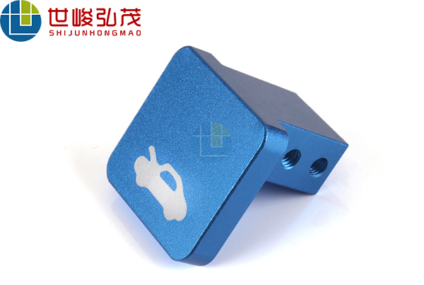 汽車發(fā)動(dòng)機(jī)蓋扣鋁合金拉手